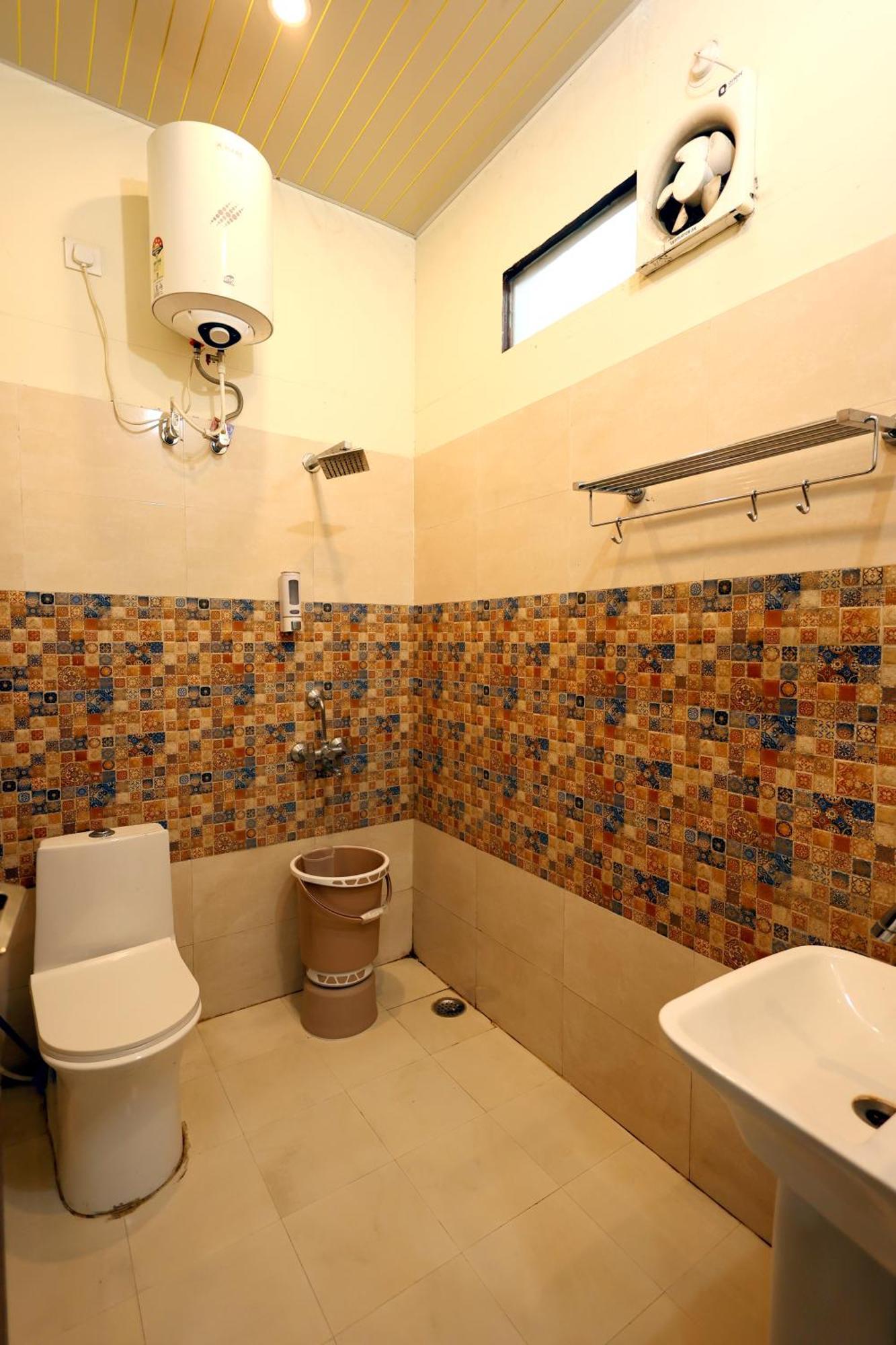 Bhagirathi By Restay Hotels Rishīkesh Екстериор снимка