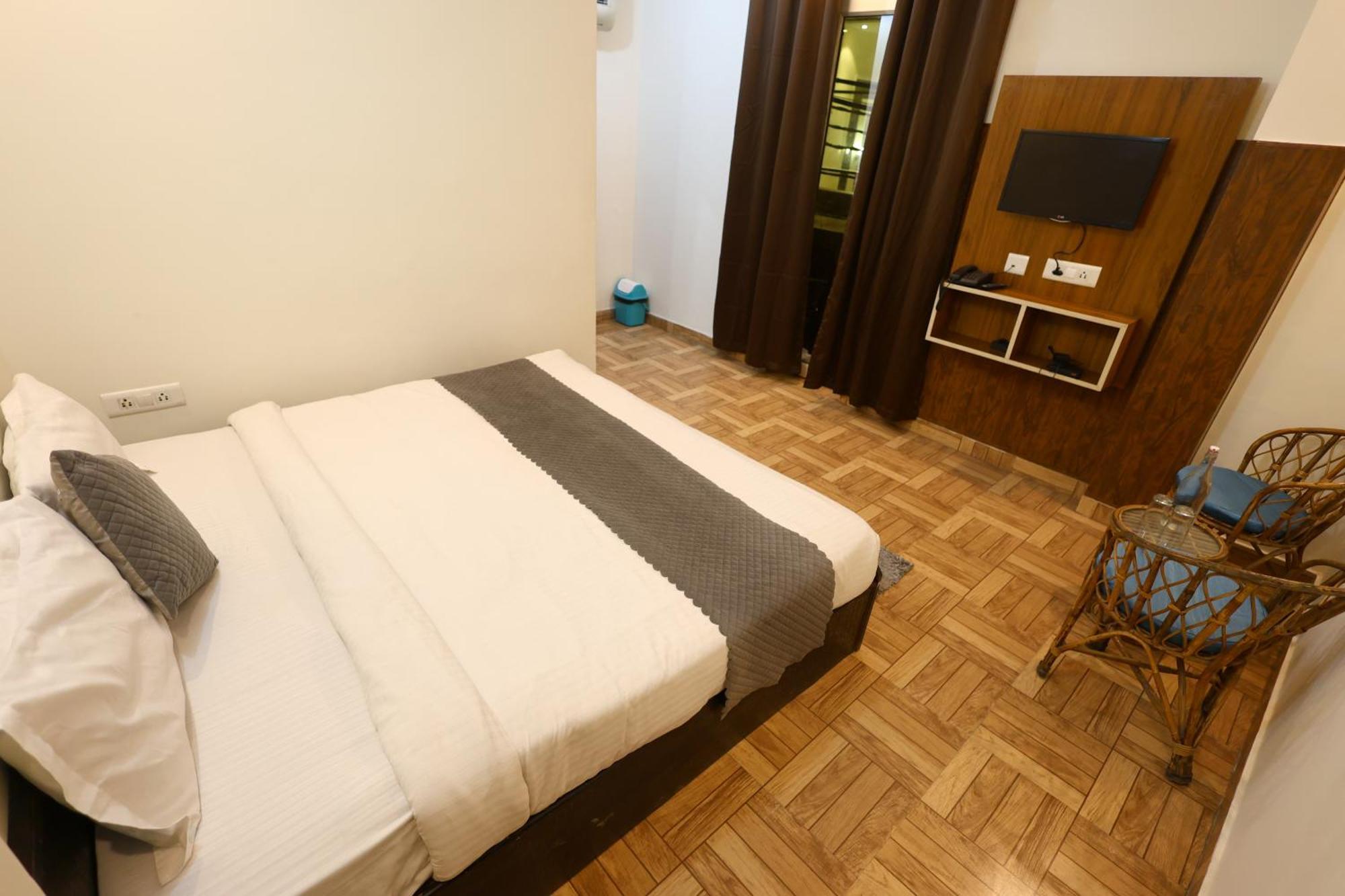 Bhagirathi By Restay Hotels Rishīkesh Екстериор снимка